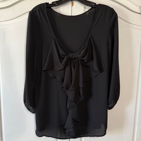 Black V-neck and large front bow, Blouse - Picture 1 of 7